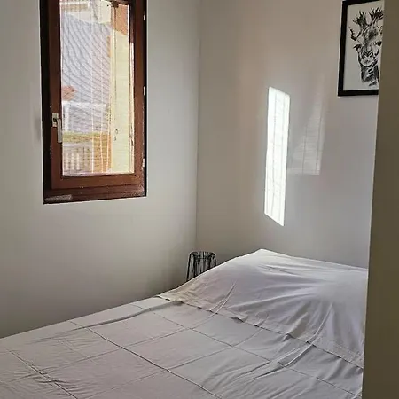 Le Serenite -clim-wifi-proche Centre Ville-plages Apartment Hyeres